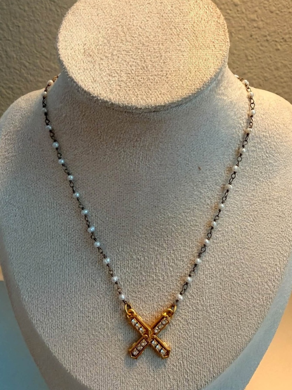 French Kande French Kiss Necklace